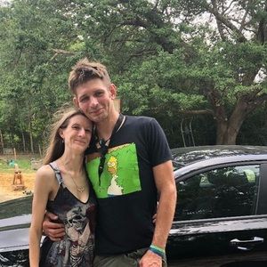 Meet your Posher, Candace